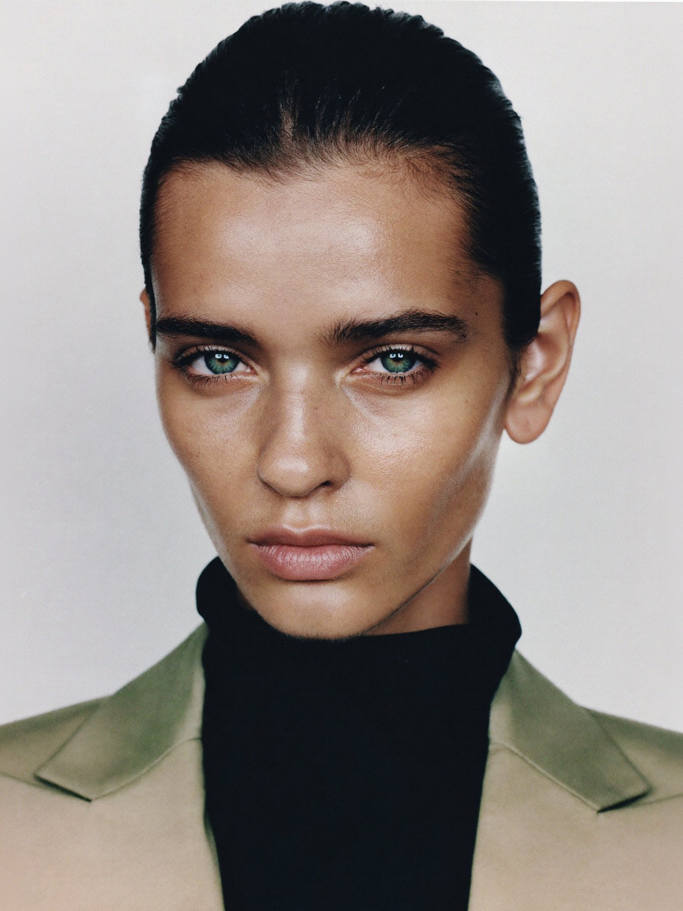 skin — beauty — retrato, ojos verdes